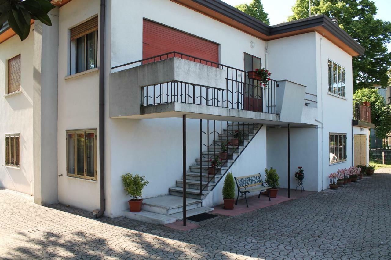 Appartamento Le Magnolie Местре Экстерьер фото